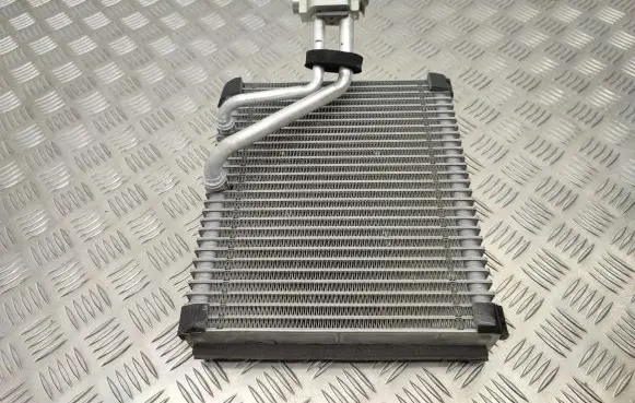 Air conditioning (A/C) radiator (interior)