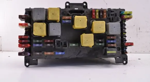 Mercedes-Benz Vito Viano W639 Fuse module A6399000800