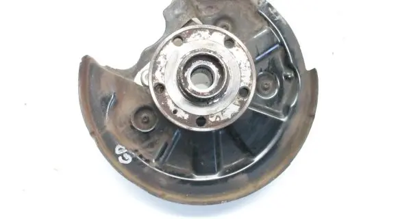 Volkswagen Tiguan Rear wheel hub