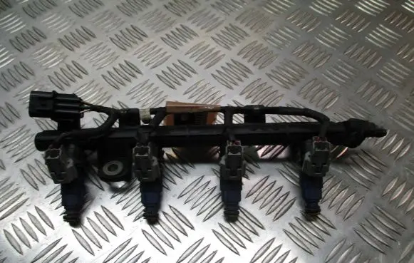 KIA Picanto Fuel main line pipe 35304-02200
