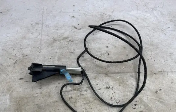 Citroen DS4 Headlight washer spray nozzle 308633 146110216 1461102161308633