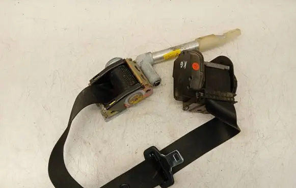 BMW 7 E65 E66 Rear seatbelt 00063774B