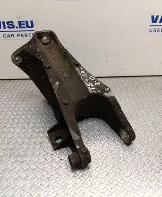 Volkswagen Transporter - Caravelle T5 Engine mounting bracket 7E0199343 AS19603