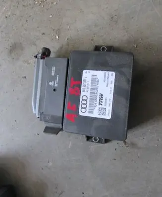 Audi A5 8T 8F Hand brake control module 8K0907801J 32620230 A2C53406353