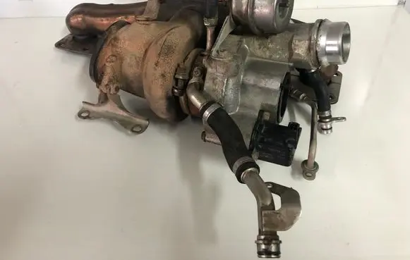 BMW 5 GT F07 Turbo 760105801 18621015060A