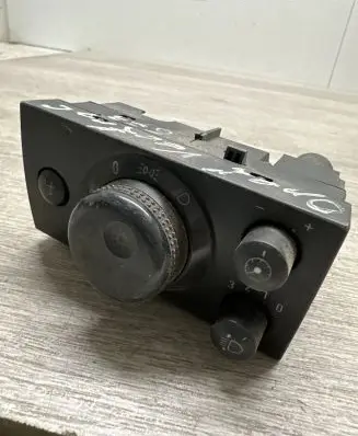 Opel Vectra C Multifunctional control switch/knob E00E