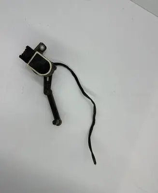 BMW 5 F10 F11 Headlight/headlamp level sensor 6784075 25916010