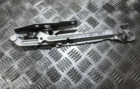 Volvo S80 Tailgate/trunk/boot hinge