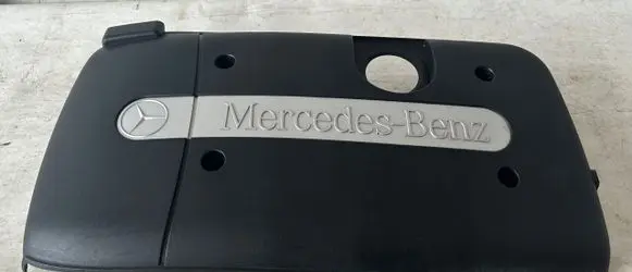 Mercedes-Benz E W210 Engine cover (trim) A6110101067