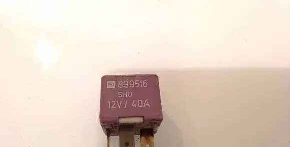 Audi A4 S4 B5 8D Other relay 431951253G