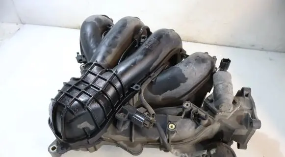 Ford Mondeo Mk III Intake manifold