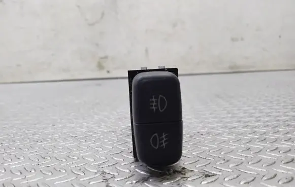 Mitsubishi Grandis Fog light switch 