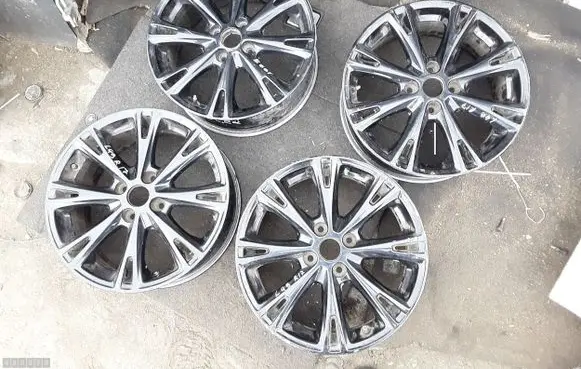 Ford Fiesta R17 alloy rim Hl47421