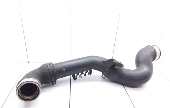 Volkswagen Caddy Intercooler hose/pipe 3C0145770B 3C0145762AM