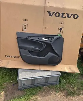 Opel Insignia A Front door card panel trim 22846574