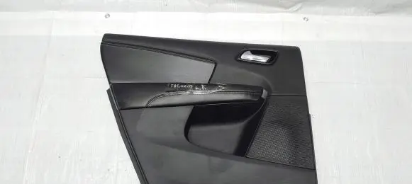 Fiat Freemont Rear door card panel trim