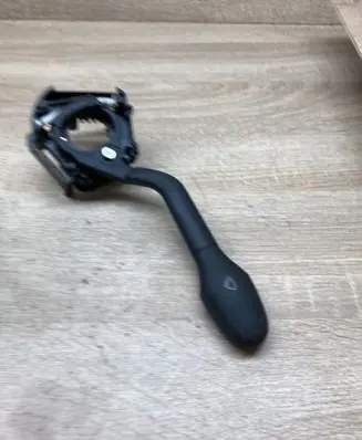 Volkswagen PASSAT B4 Wiper control stalk 1H6953503F