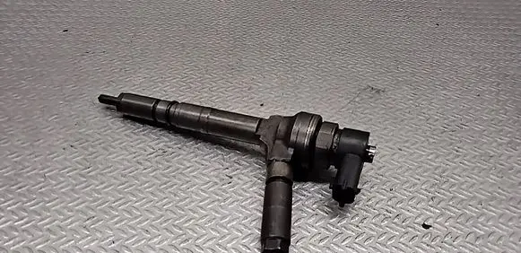 Opel Astra H Fuel injector 0445110174