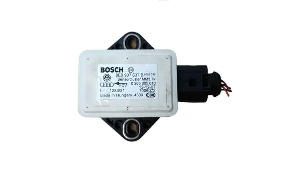 Audi A6 S6 C6 4F ESP acceleration yaw rate sensor 8E0907637B 0265005618