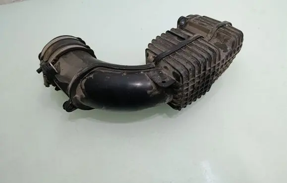 Volvo S80 Air intake duct part 31319692