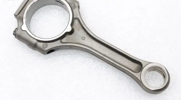 Mercedes-Benz C AMG W205 Connecting rod/conrod A1560300920 A1560300820