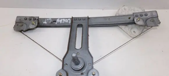 Dacia Logan I Rear door manual window regulator 