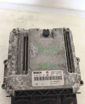 Renault Master III Engine control unit/module 0281017977 237100899R 237101487R
