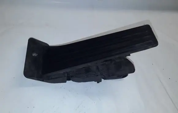 BMW 1 F20 F21 Accelerator throttle pedal 35426853175 6PV01043531 12037313DE
