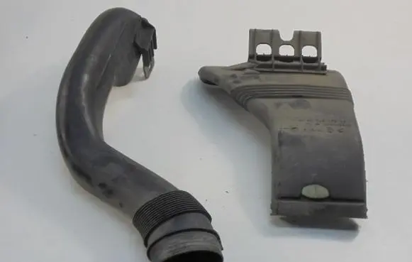 Peugeot 407 Air intake hose/pipe 9652757680