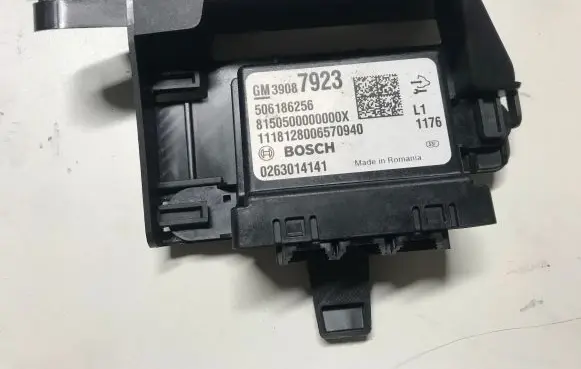 Opel Zafira C Parking PDC control unit/module 39087923