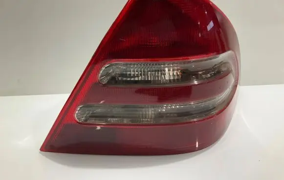 Mercedes-Benz C W203 Rear/tail lights