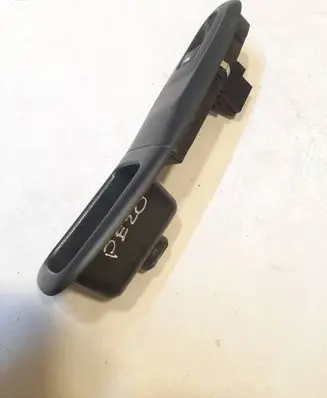 Peugeot 406 Front door window switch trim 26267