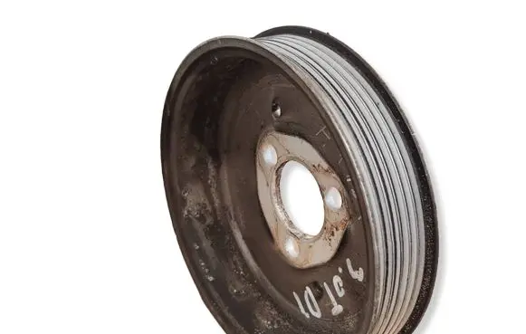 Audi A4 S4 B7 8E 8H Water pump pulley 059121031H