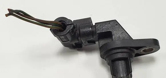 Mercedes-Benz E W212 Camshaft position sensor A0061537728