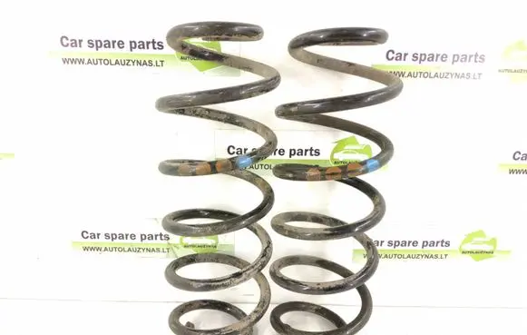 Volkswagen Golf VI Rear coil spring