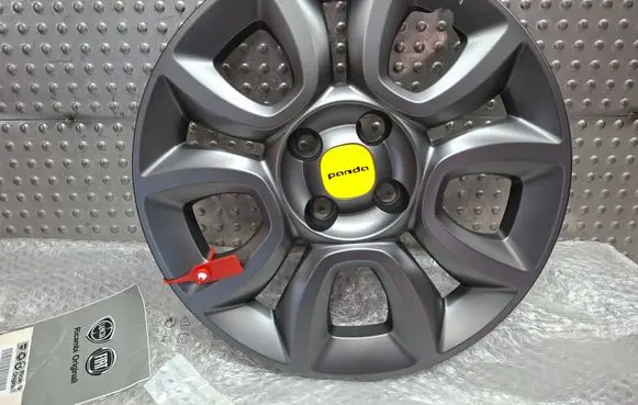 Fiat Panda III R15 wheel hub/cap/trim S26340112 735608338 735518451