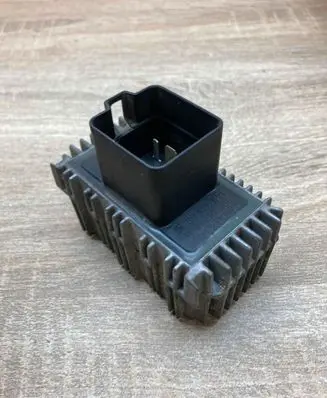 Opel Astra G Glow plug pre-heat relay 09132691 51299008