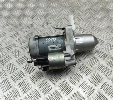Mercedes-Benz GLA W156 X156 Starter motor 4380002050 A6459060800