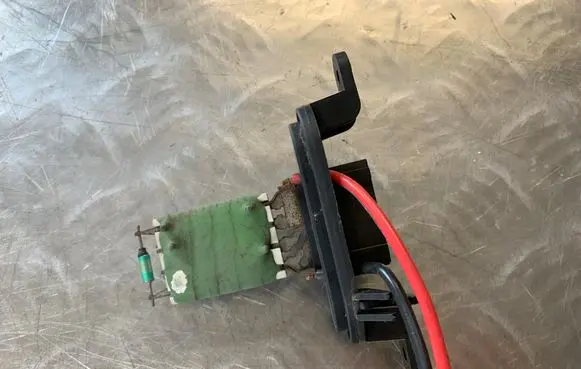 Renault Kangoo II Heater blower motor/fan resistor A51001800