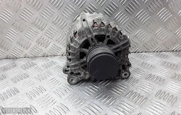 Audi A3 S3 8P Generator/alternator 03l903023a