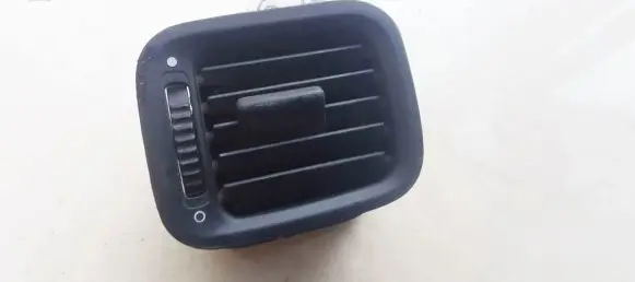 Honda Accord Dashboard side air vent grill/cover trim