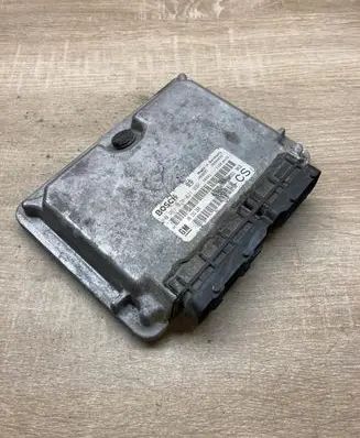 Opel Zafira A Engine control unit/module ECU 09133269 0281010021