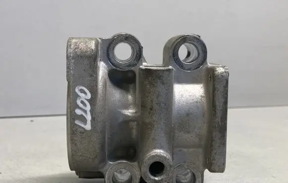 Mitsubishi L200 EGR valve