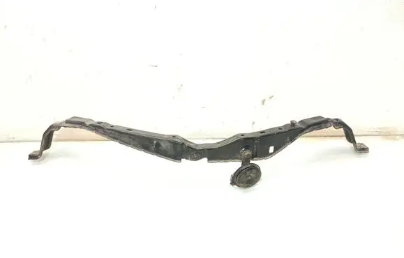 Toyota RAV 4 (XA40) Radiator support slam panel bracket 