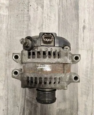 Chrysler Town & Country V Generator/alternator 04727866AB 1001071K07