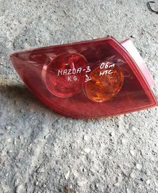 Mazda 3 I Rear/tail lights