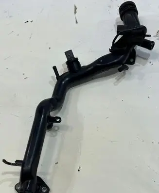 Audi A7 S7 4G Engine coolant pipe/hose