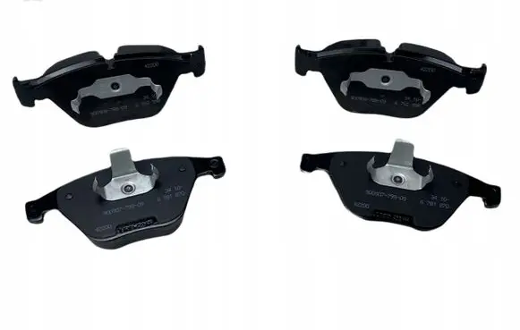 BMW 5 E60 E61 Brake pads (rear) 34116781873