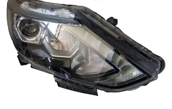 Nissan Qashqai Headlight/headlamp 10018015 MDE1333899R