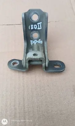 Hyundai i20 (GB IB) Front door upper hinge 